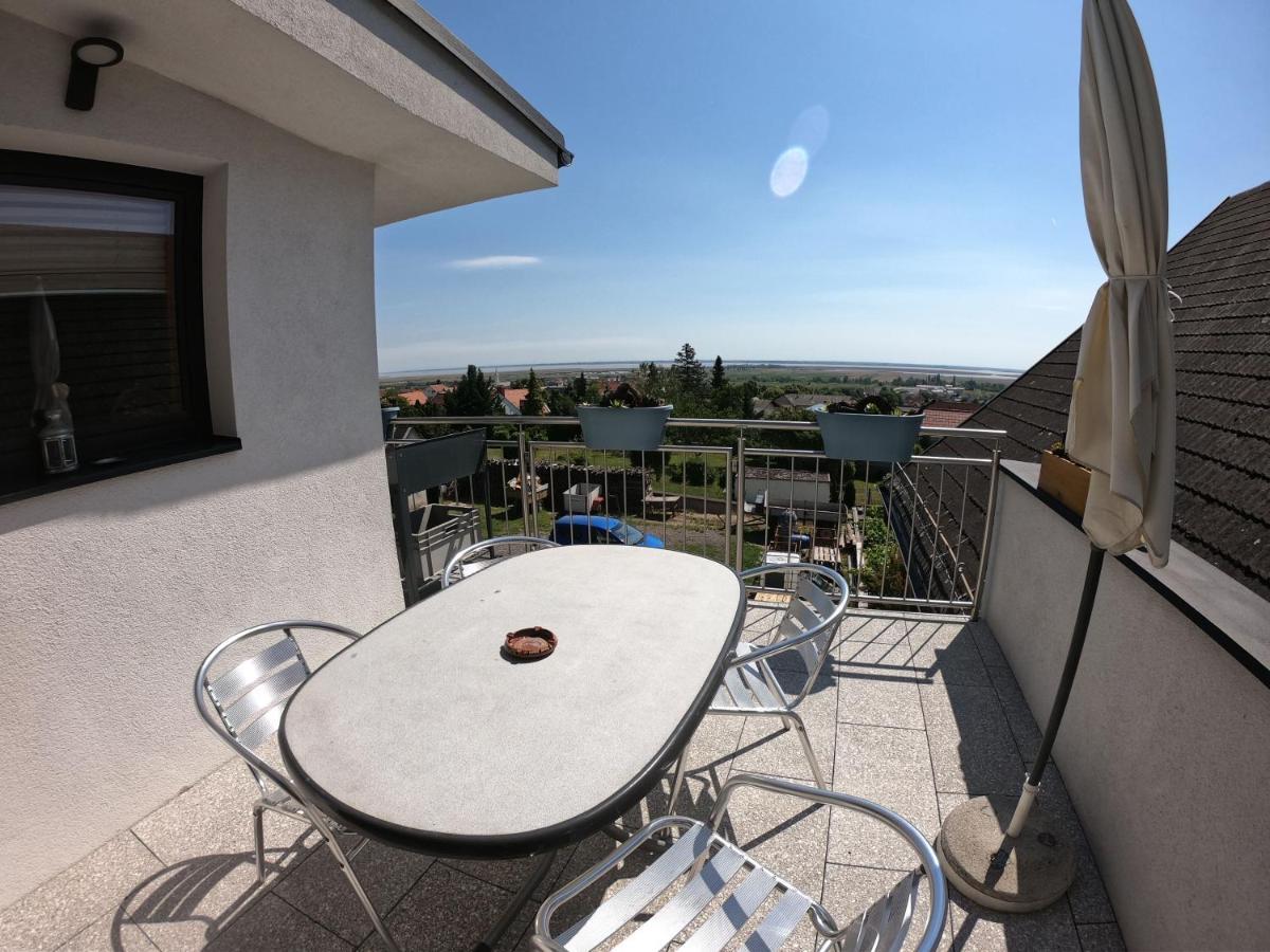 Ferienwohnung Pauli Mörbisch am See Buitenkant foto